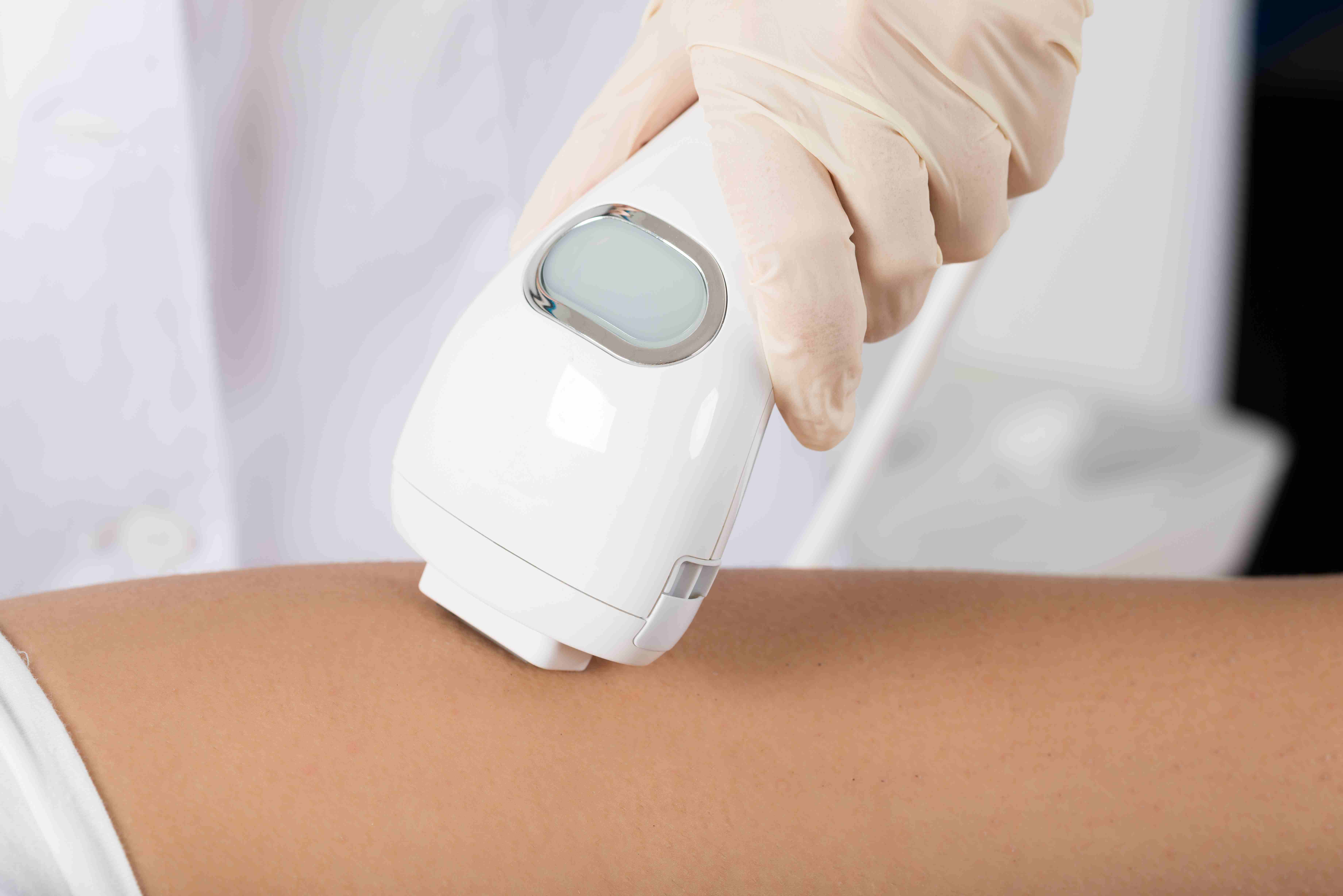 Laser Skin Tightening: 7 Essential Things to Know Before Your Treatment